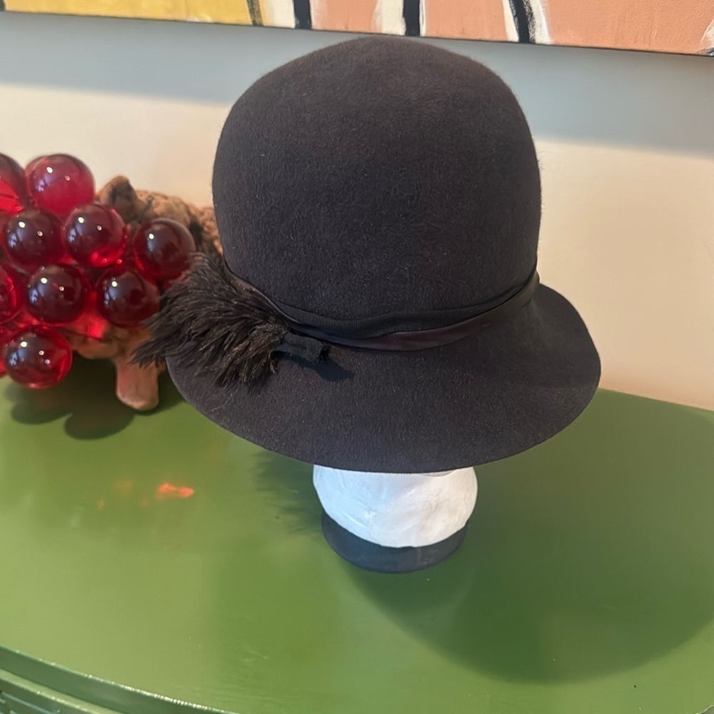 Agnetha Rehn Salevintage Black Hat With A Feather